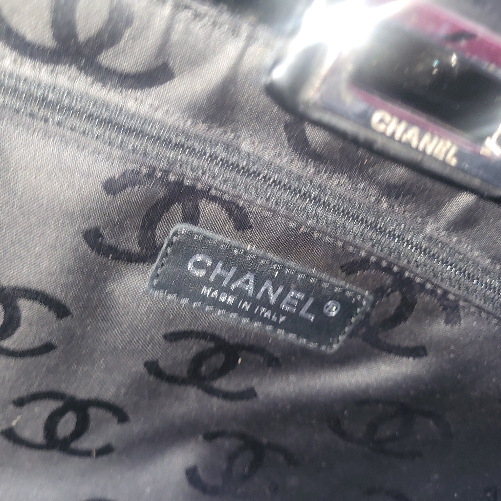 Chanel Black Patent Leather and White Pony Hair*  Runway Tote - Picture 12 of 14